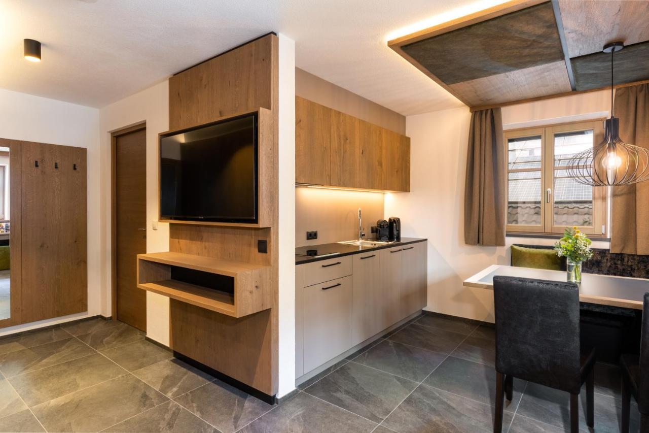 Adlhof Apartments 브루니코 외부 사진