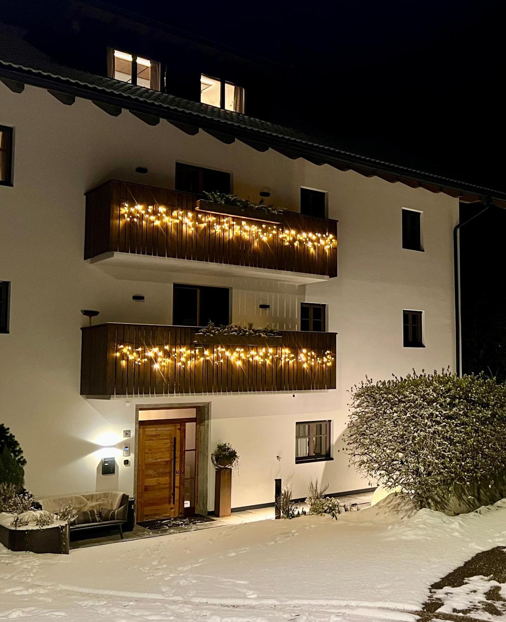 Adlhof Apartments 브루니코 외부 사진